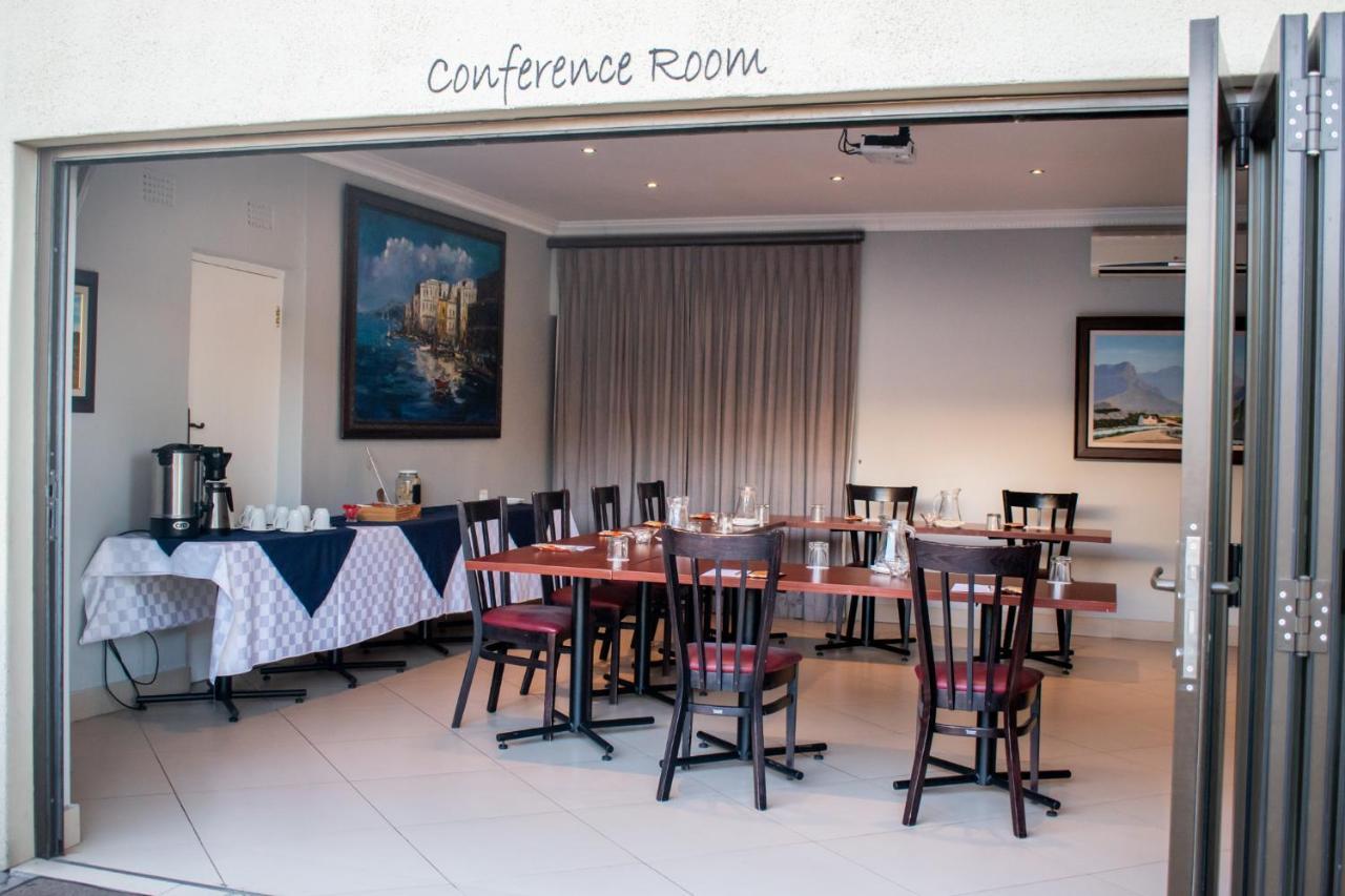 Balmoral Lodge Bellville Dış mekan fotoğraf