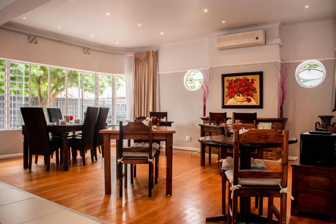 Balmoral Lodge Bellville Dış mekan fotoğraf