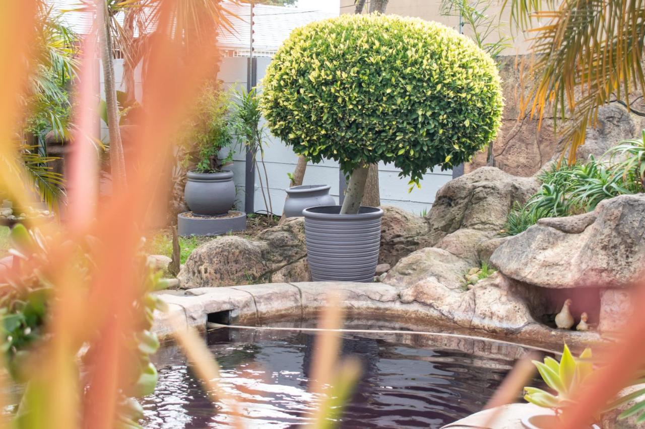 Balmoral Lodge Bellville Dış mekan fotoğraf