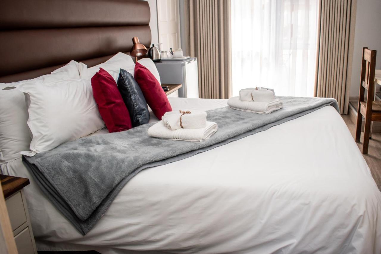 Balmoral Lodge Bellville Dış mekan fotoğraf