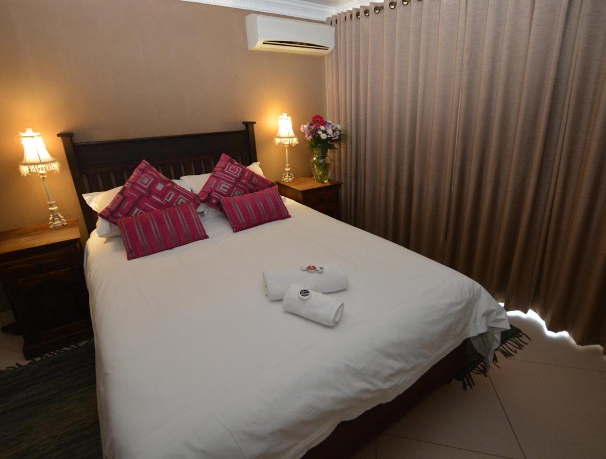 Balmoral Lodge Bellville Dış mekan fotoğraf
